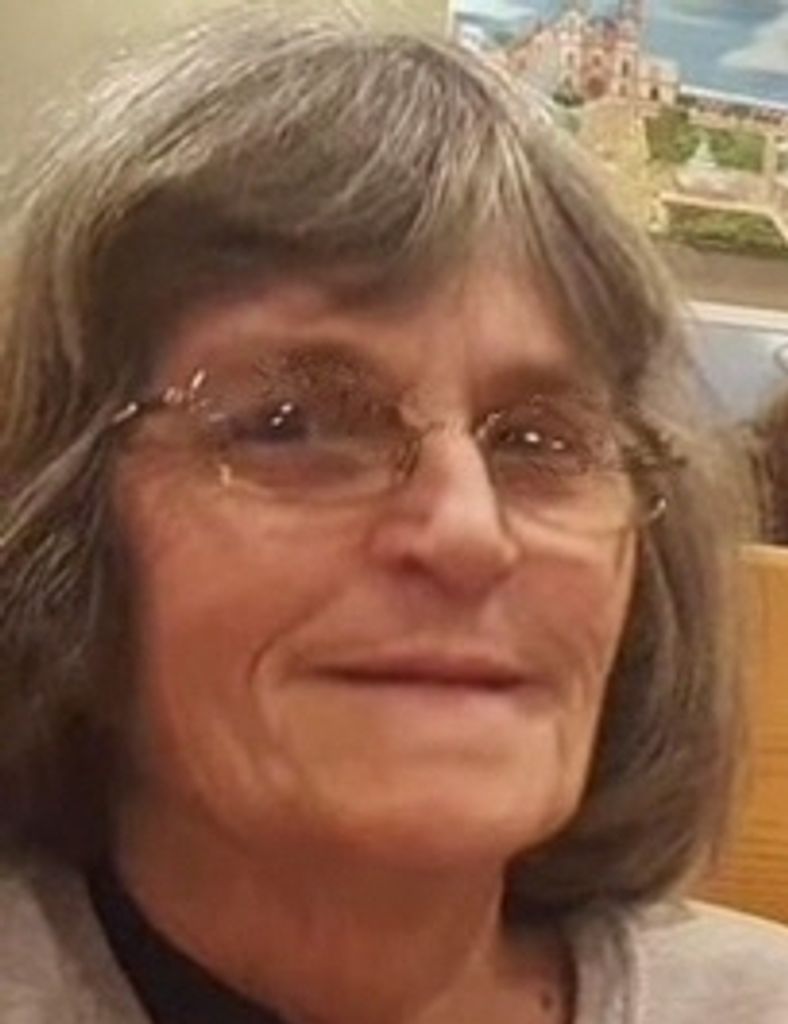 Tina Estes Profile Photo