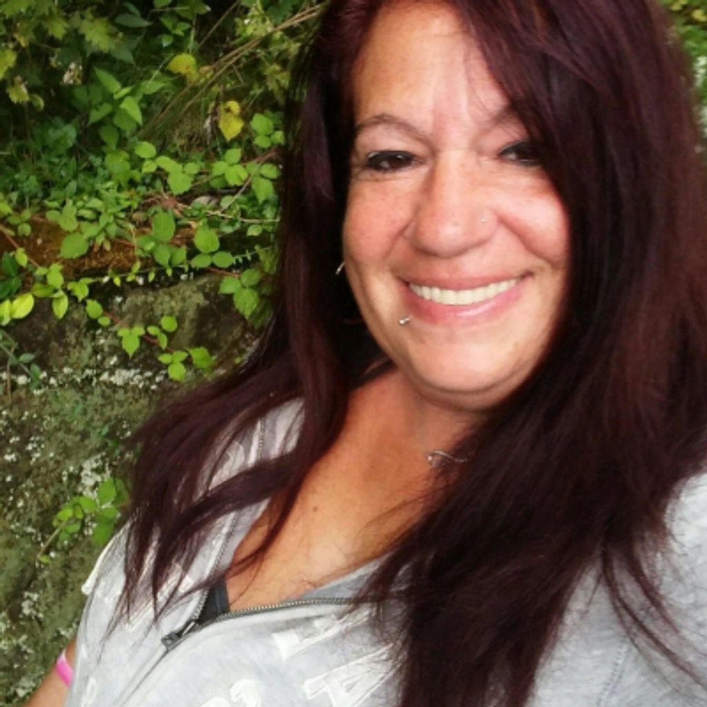 Lisa A Vavrecan Profile Photo