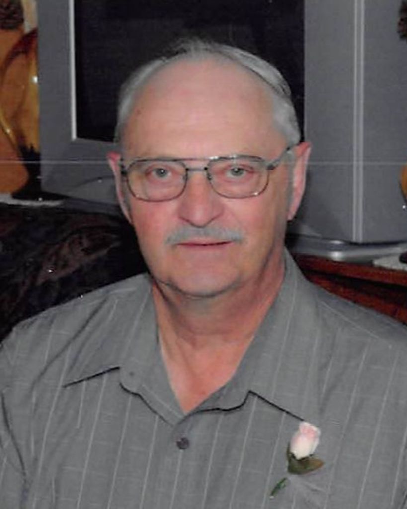 Ernest Lloyd Howard Profile Photo