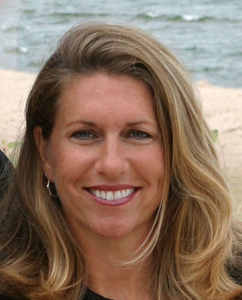 Mary Ruth Dean