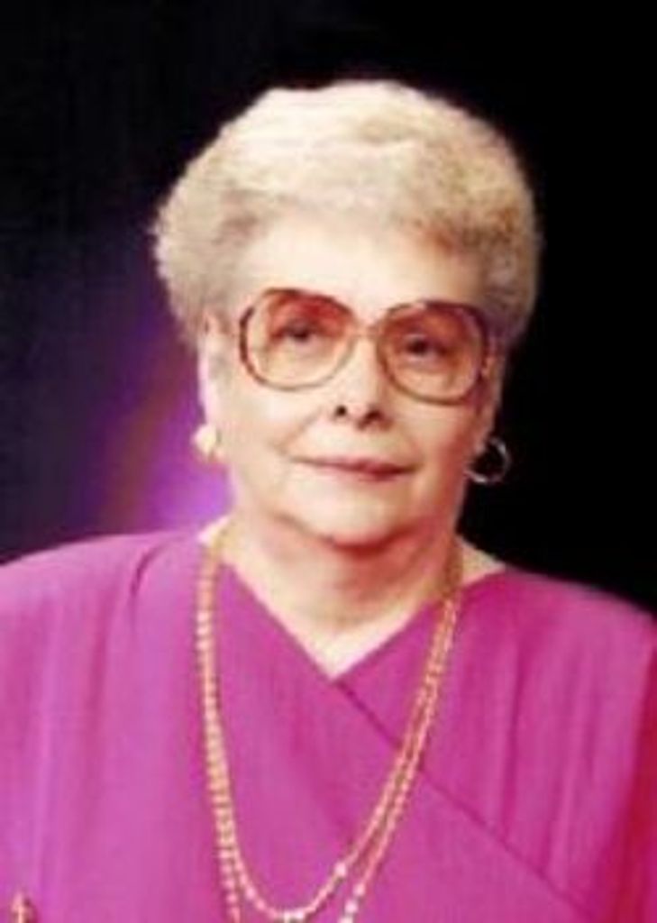 Betty  Lee Massie
