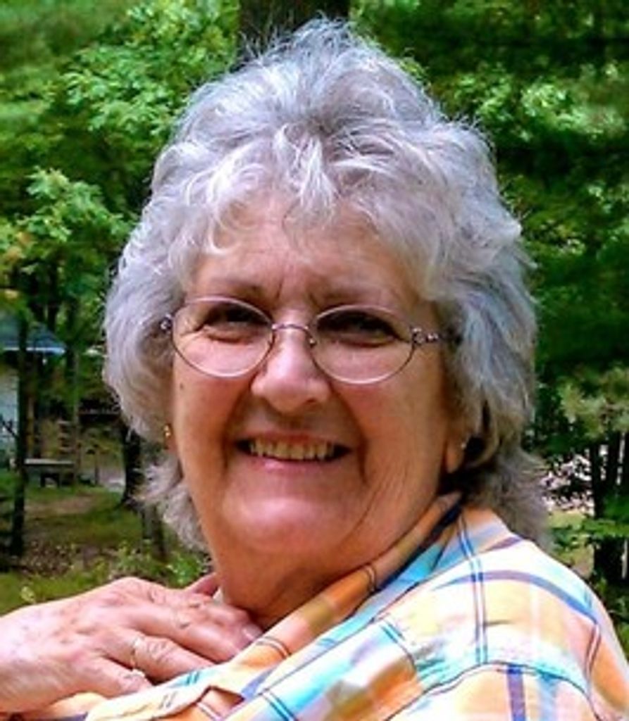 Julia Rickel Profile Photo