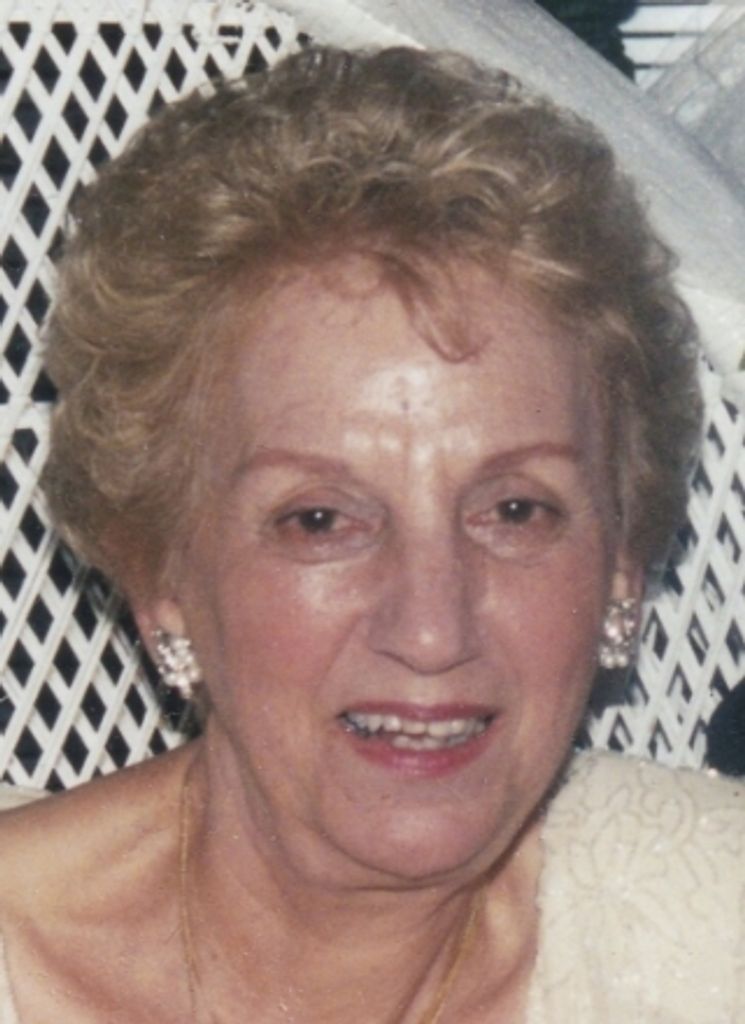 Antoinette Bache Profile Photo