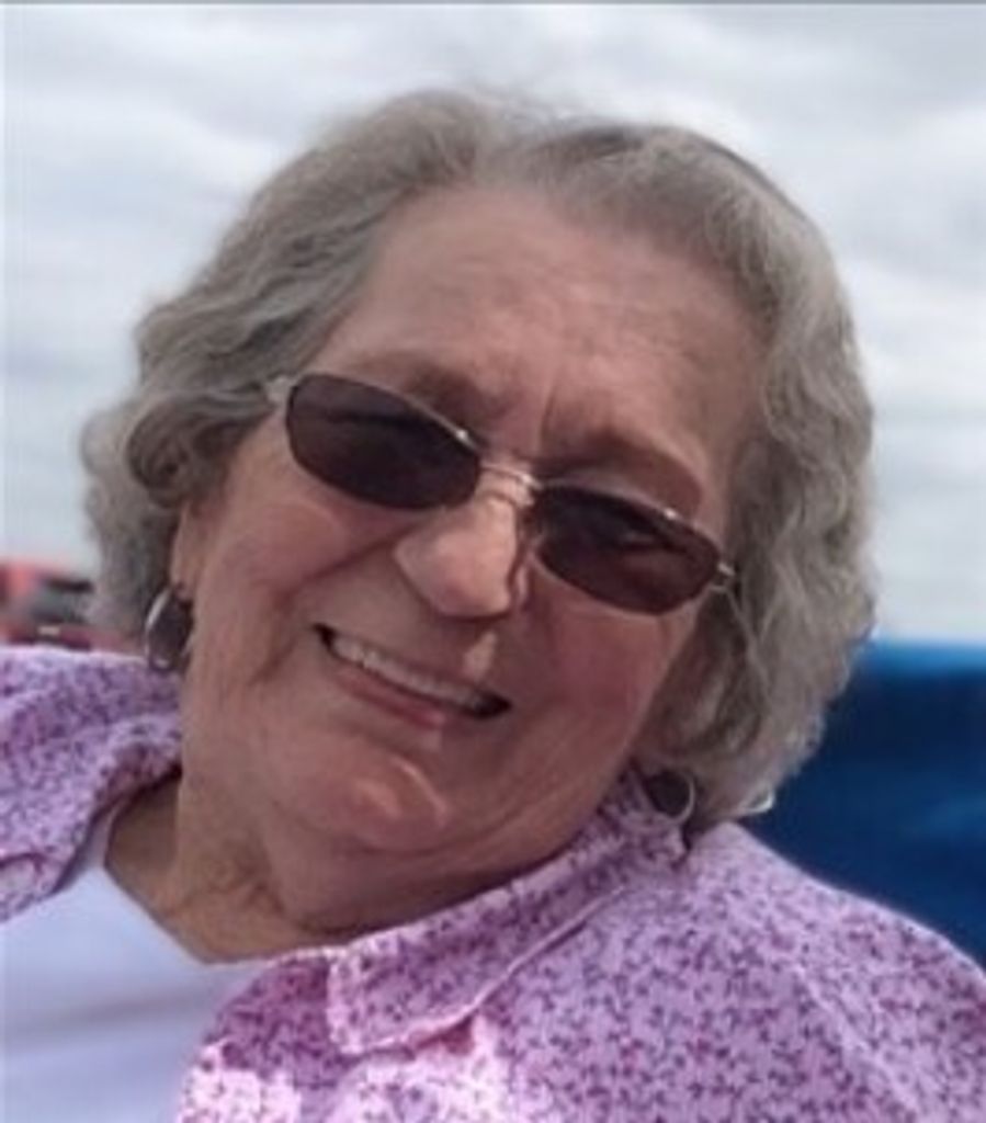 Carolyn Mckelvey Profile Photo