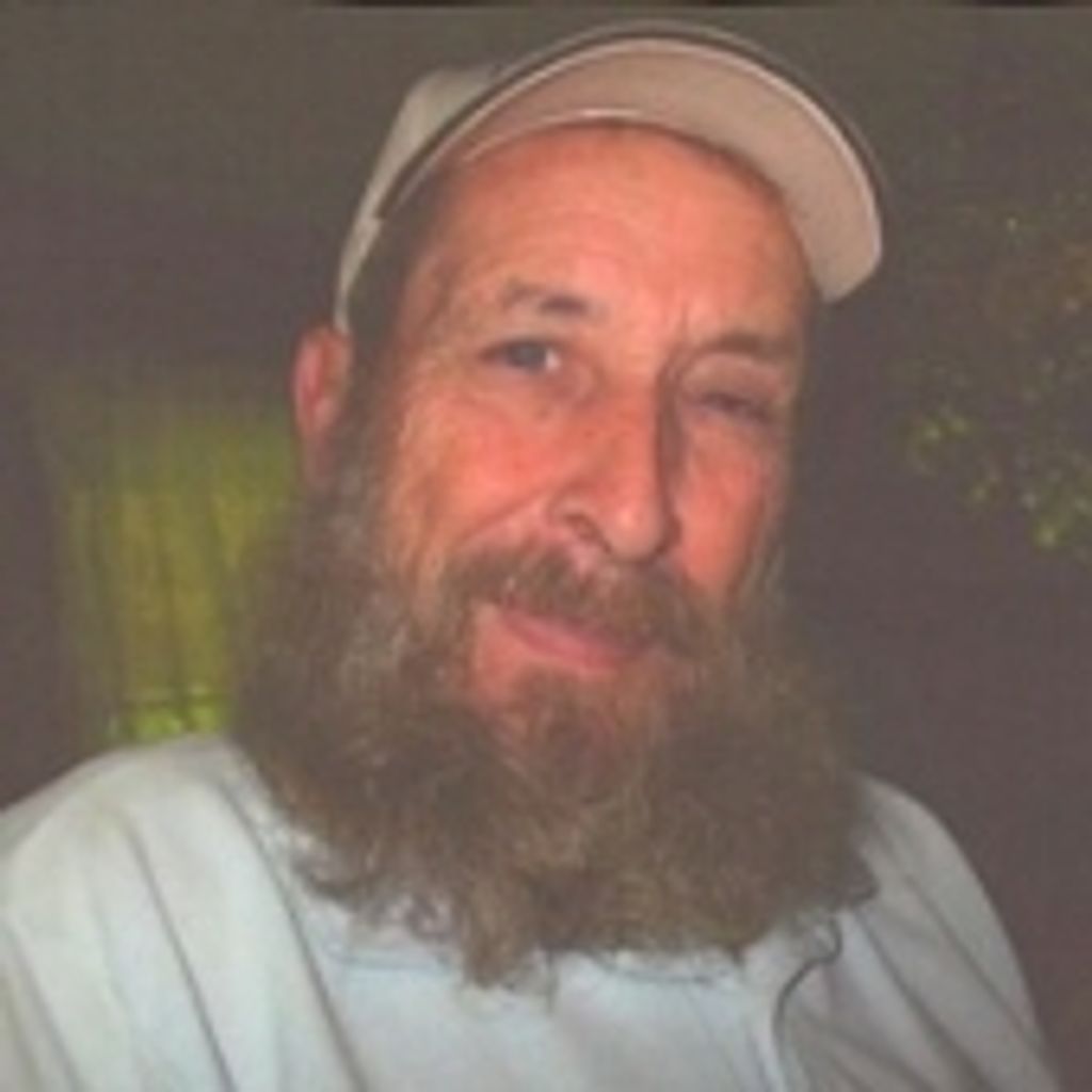 Max Dirl Parris Profile Photo