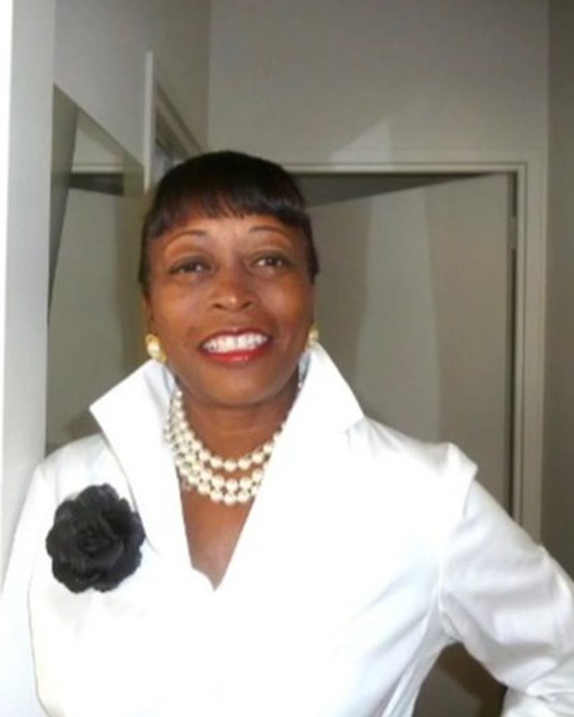 Ms. Shirley Curry-Benfante