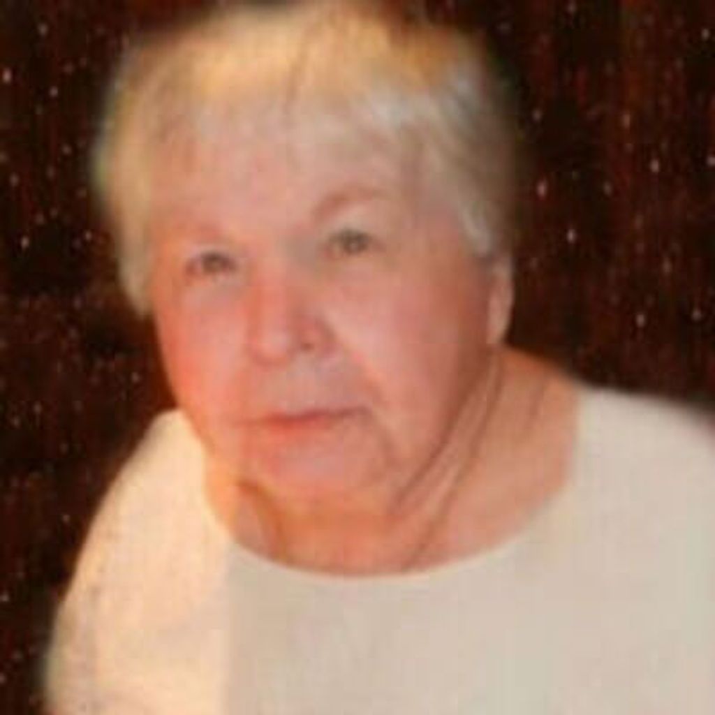 Julia Milner Profile Photo