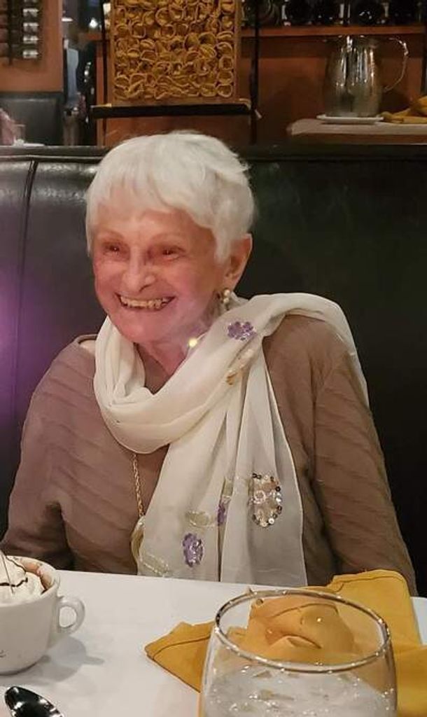 Julie R. Calix Profile Photo