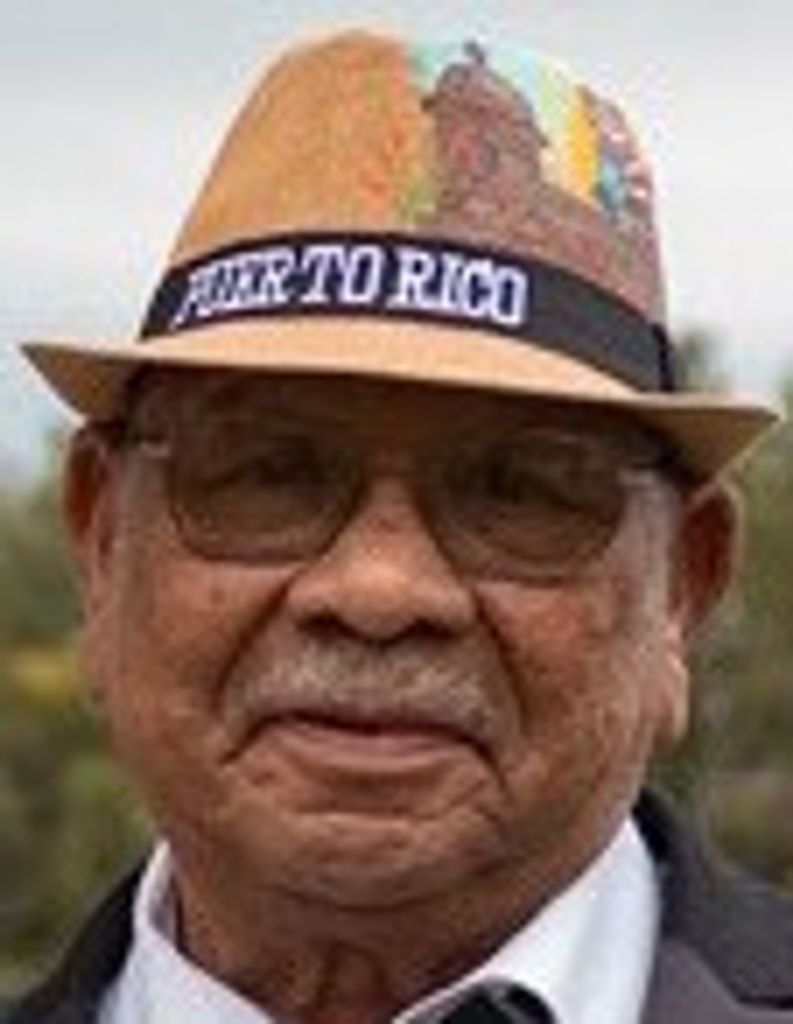 Carlos M. Olivencia Profile Photo