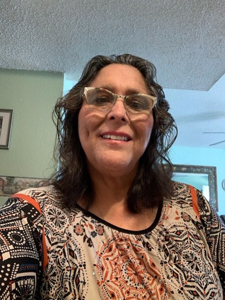 Marlene D Hernandez Profile Photo