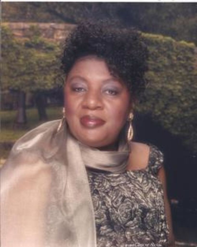 Mrs. Julia Bell Elmore Sanders Profile Photo