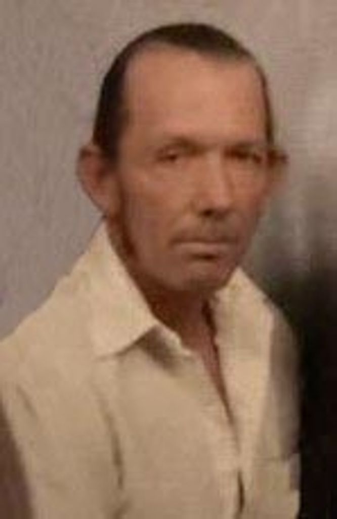 Lewis Johnson Profile Photo