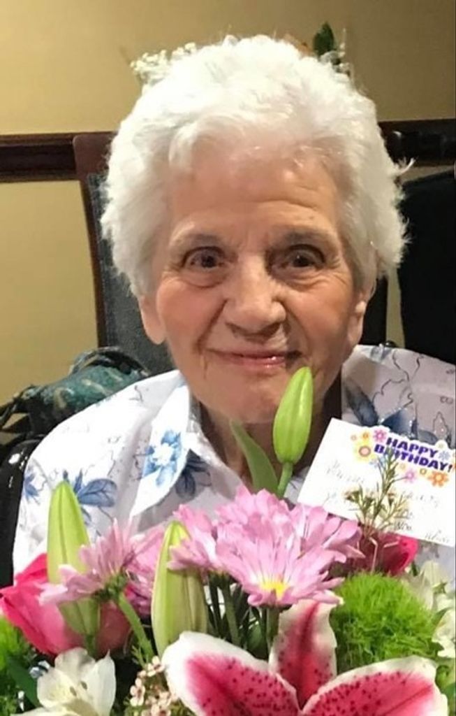 Helena Rose Summa Profile Photo