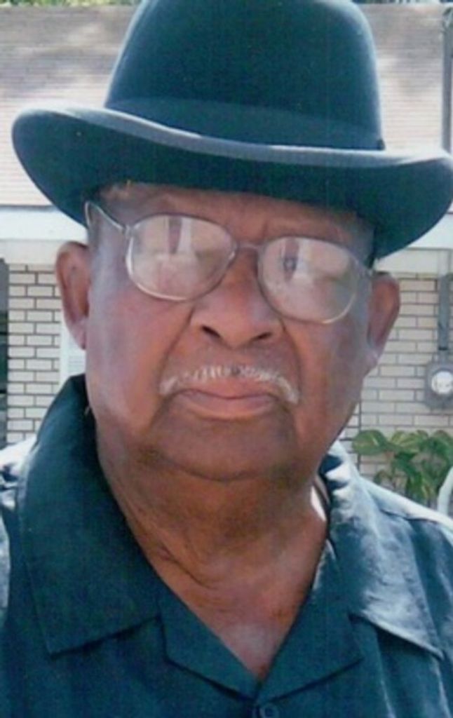 Clarence "Lou" Simien Simon