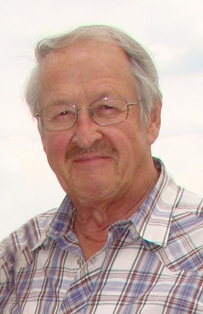 Lowell L. Moyer Profile Photo