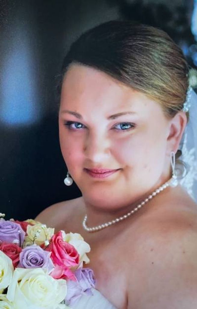 Christina Lynsey (Frey)  Banquirigo Profile Photo