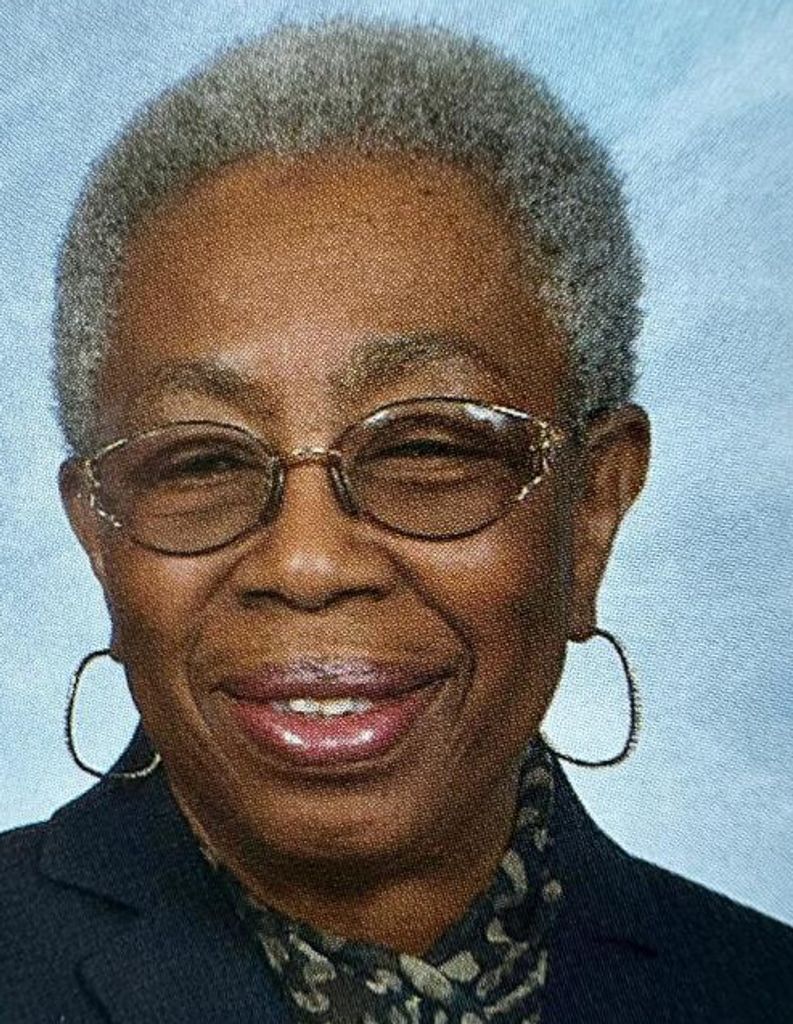 Lorraine C Bell Profile Photo