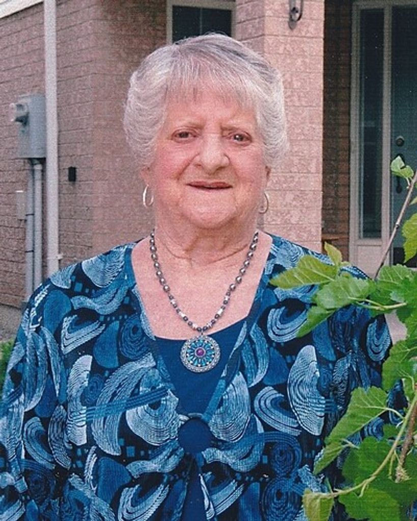Muriel Barlow Profile Photo