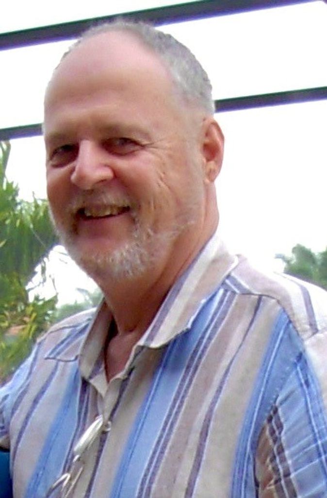 Martin Paul Hunter Profile Photo