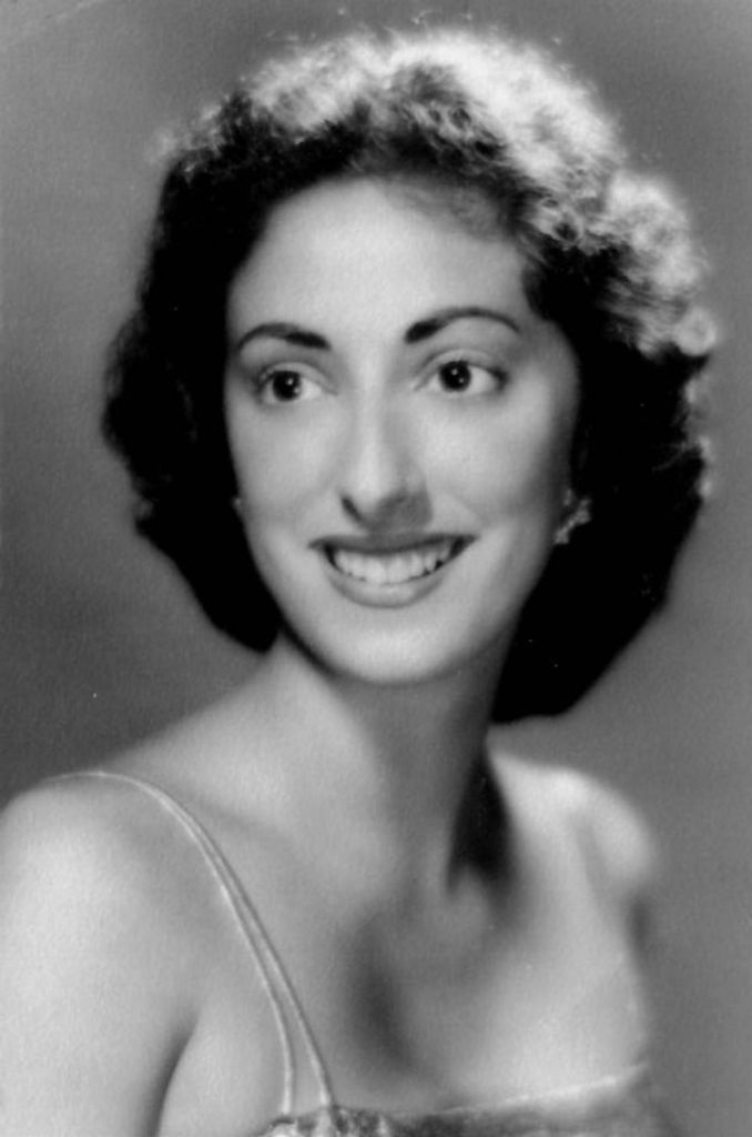 Vita Milkie Profile Photo