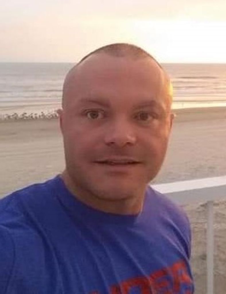 Ontario Manion Cruz Profile Photo