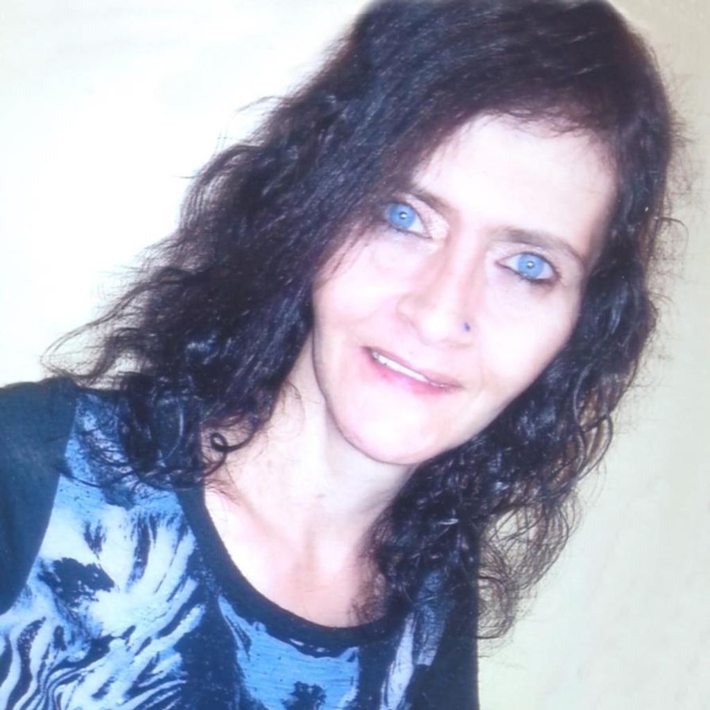 Crystal L. Livernois