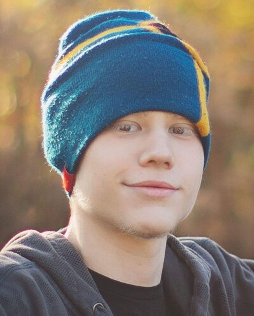 Dakota Scott Lewis Profile Photo