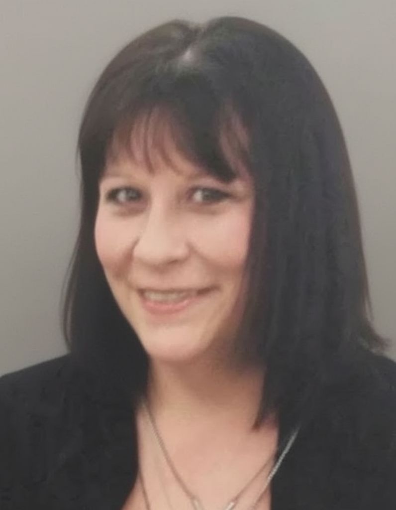 Nicole "Nikki" Zelinsky