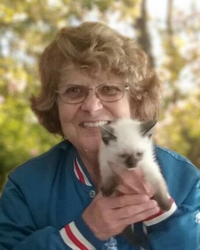 Suzanne Roge's obituary image