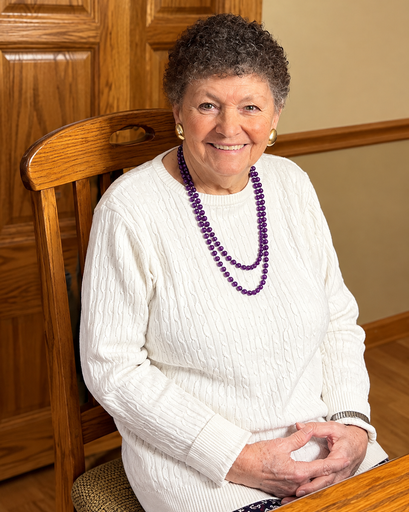 Charlotte Jean Holweger's obituary image