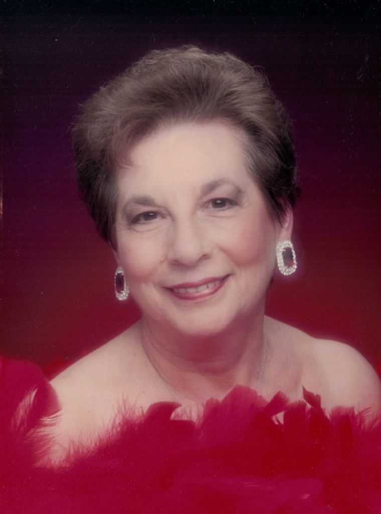 Beatrice Davis Profile Photo