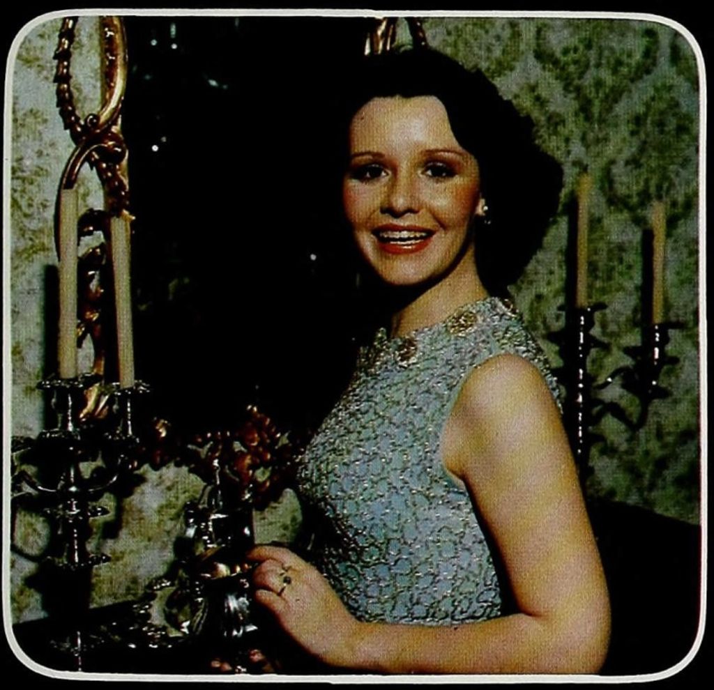 Helon-Ruth Tackett