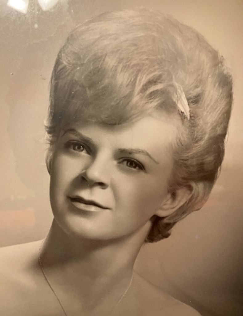 Judith J. (Hoff) Martinez Profile Photo