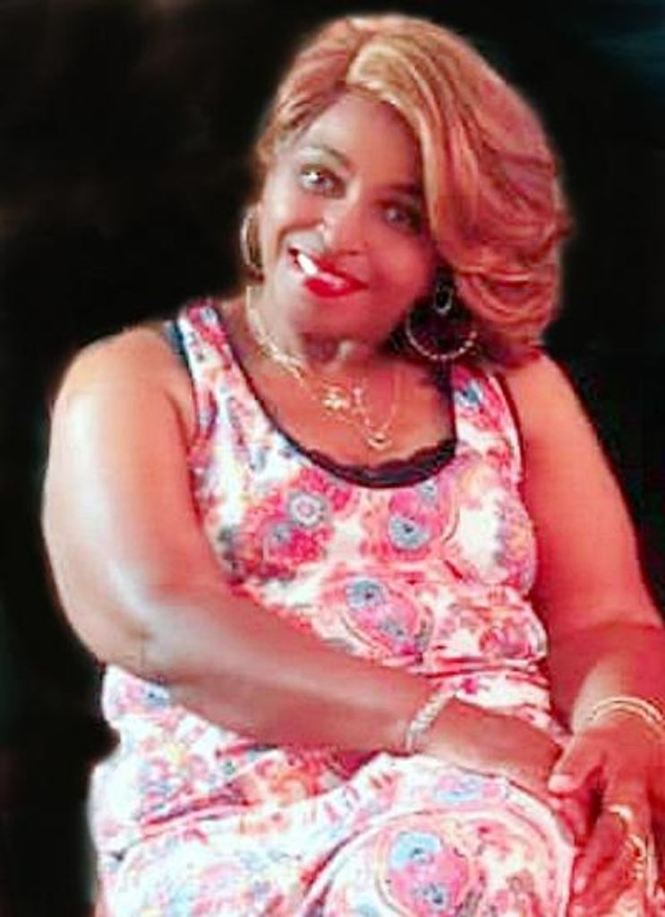 Elizabeth Madison Profile Photo