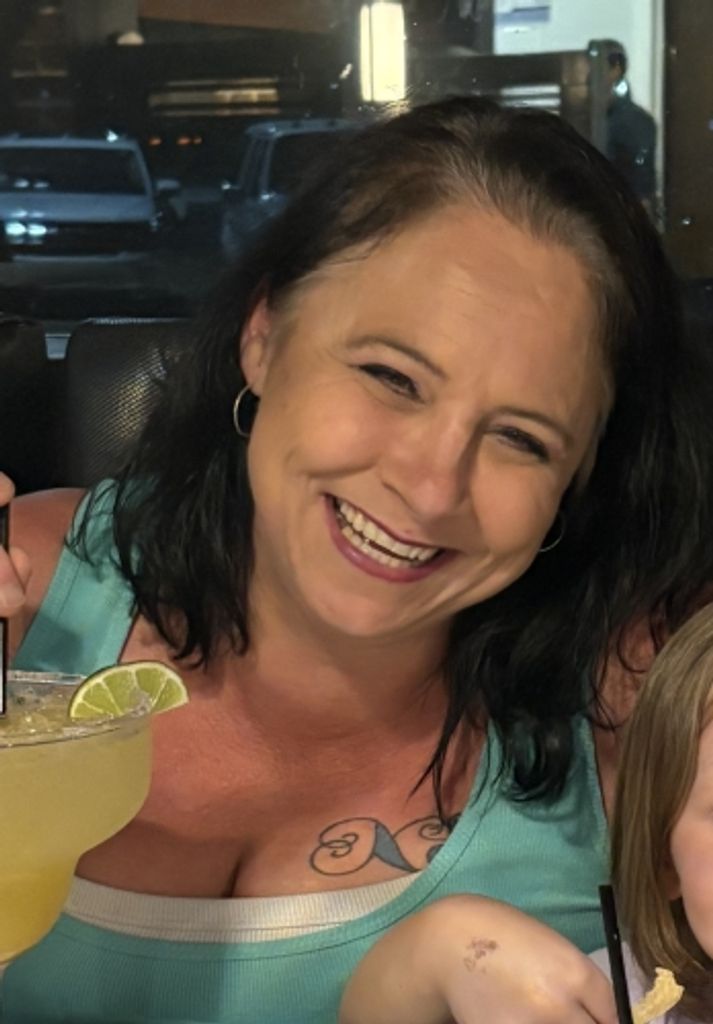Joni Nicole Lester Profile Photo