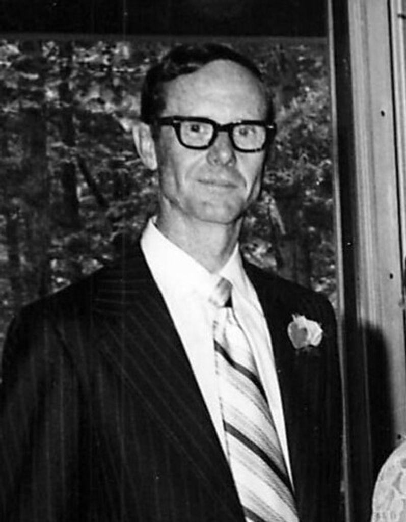 Clifford L. Shidler Profile Photo