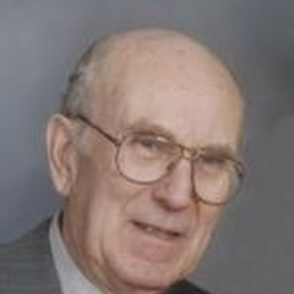 Roger J. Bloes