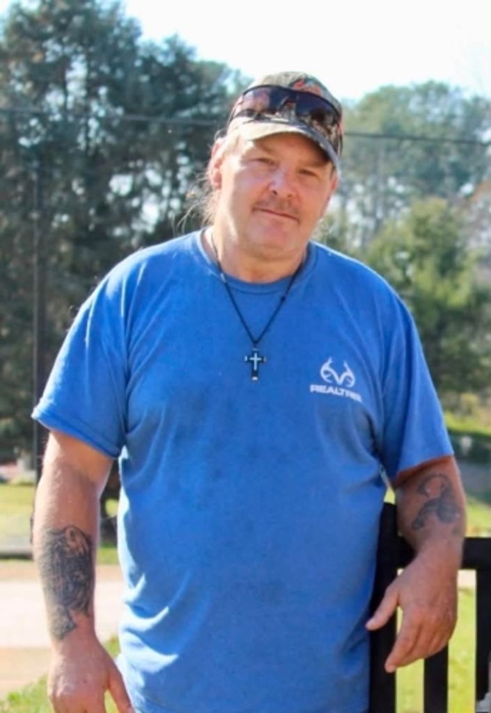 Carlos Fee Profile Photo