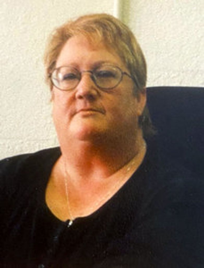 Donnis Sue Young Profile Photo