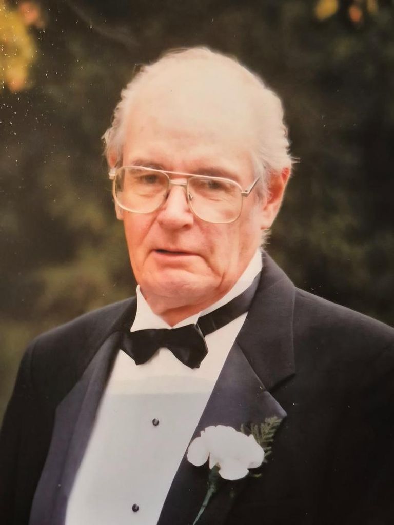 Robert E Booz Profile Photo