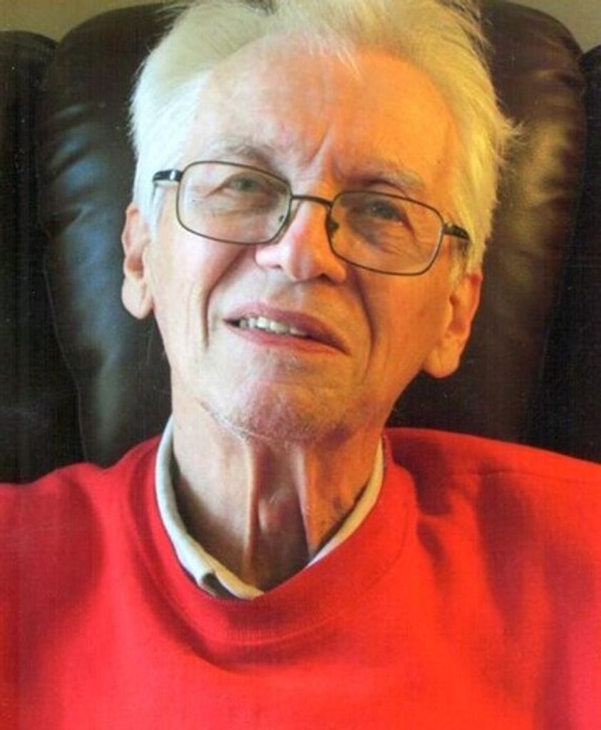 Michael James Riedl Profile Photo