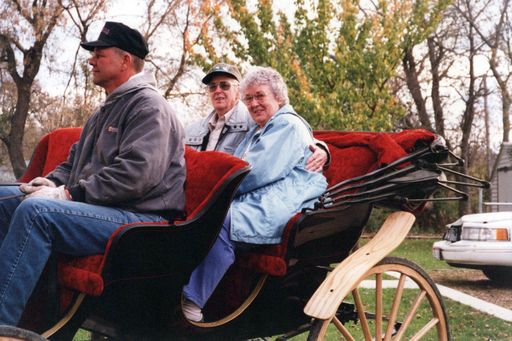 Betty Lou Ward photo gallery thumbnail 20 of 121