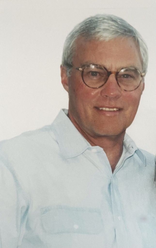Lowell Davis Profile Photo