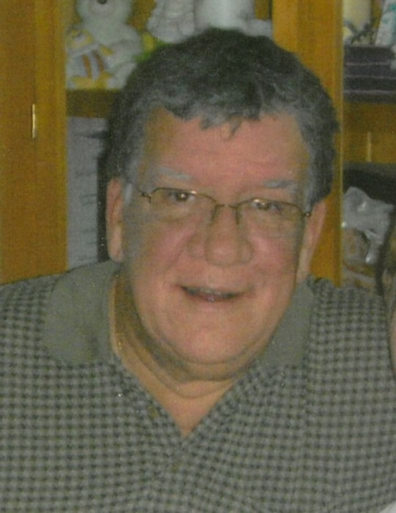 Robert "Bob" Gillmore