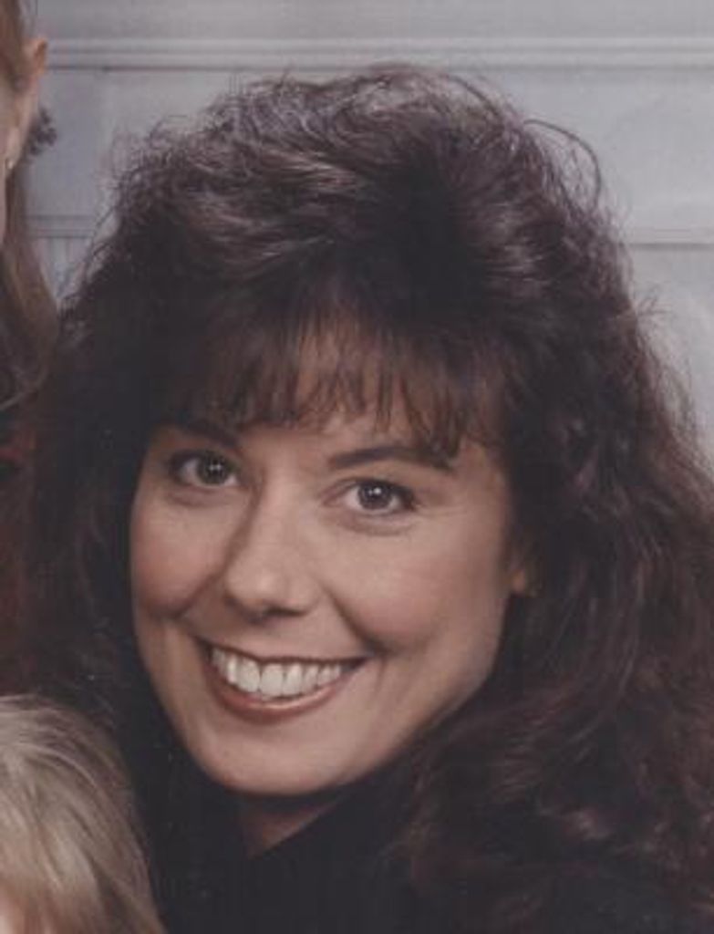 Lucchesi, Denise Dee