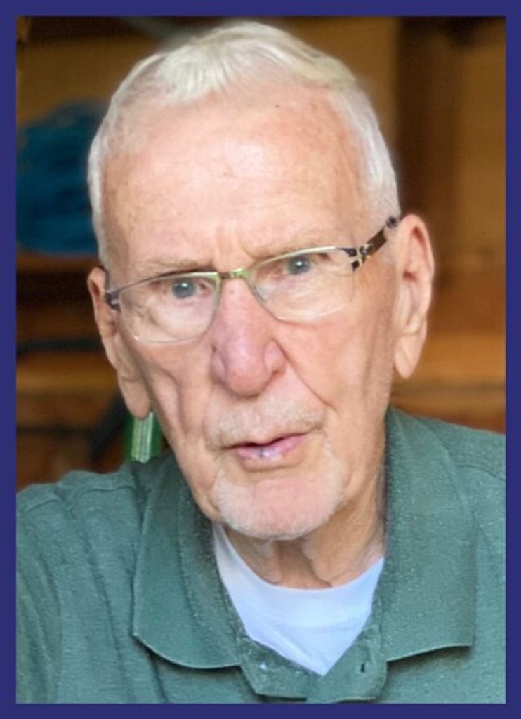 Richard Huwe Profile Photo