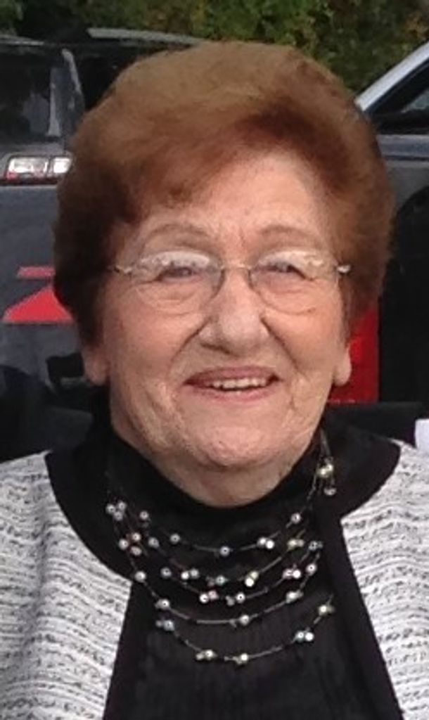 Charlotte Farrow