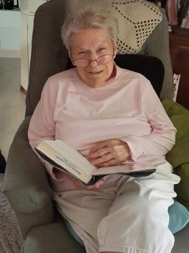 Mary Lou Theresa Smith Profile Photo