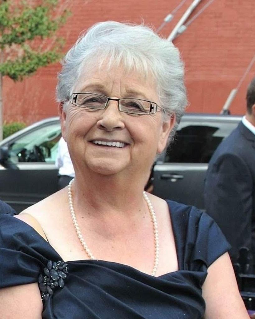 Mary Daphne Burry Profile Photo