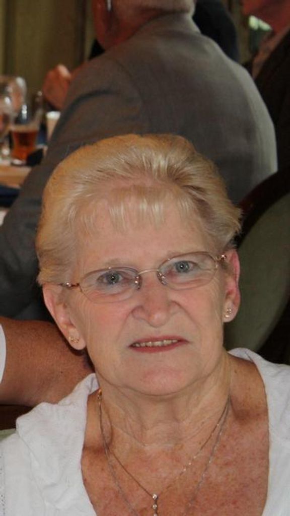 Joan E. Mccaslin Profile Photo